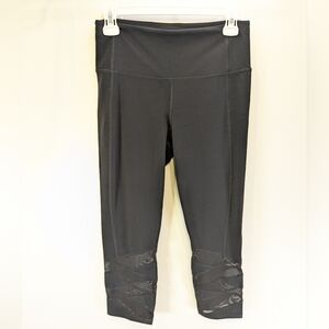 ATHLETA Medium Mantra Capri Mesh Leggings Black